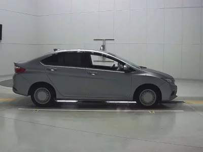 Honda GRACE
