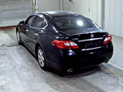 Nissan FUGA