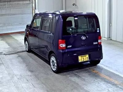 Daihatsu MOVE CONTE