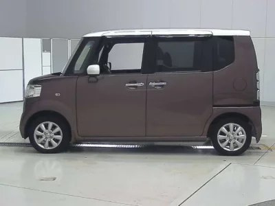 Honda N BOX PLUS