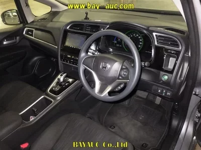 Honda SHUTTLE