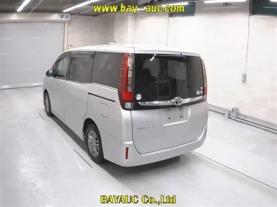 Toyota ESQUIRE
