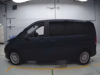 Mercedes-Benz V CLASS