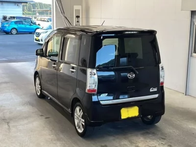 Daihatsu TANTO EXE