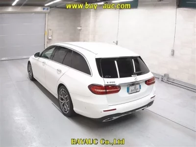 Mercedes-Benz E CLASS WAGON