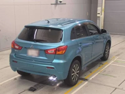Mitsubishi RVR