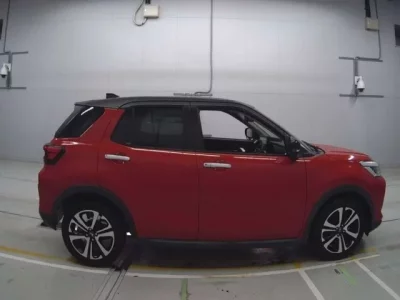 Daihatsu ROCKY