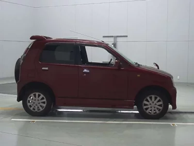 Daihatsu TERIOS KID
