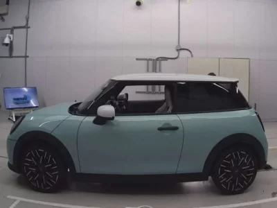 BMW MINI