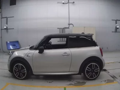 BMW MINI