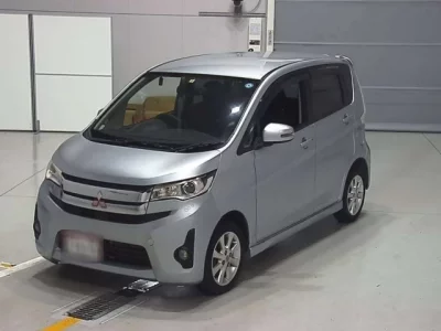 Mitsubishi EK CUSTOM
