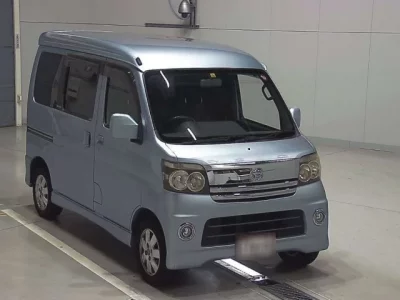 Daihatsu Atrai Wagon