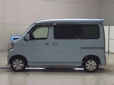 Daihatsu Atrai Wagon