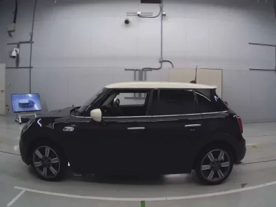 BMW MINI
