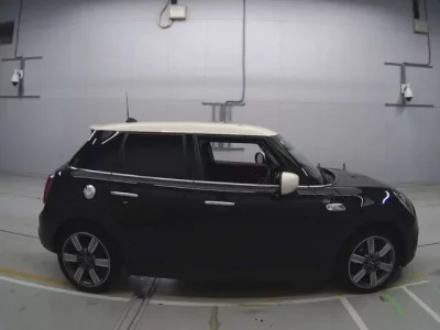 BMW MINI