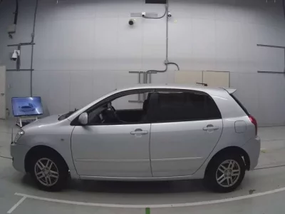 Toyota COROLLA RUNX