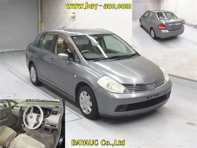 Nissan TIIDA LATIO