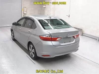 Honda GRACE