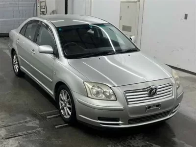 Toyota AVENSIS SEDAN