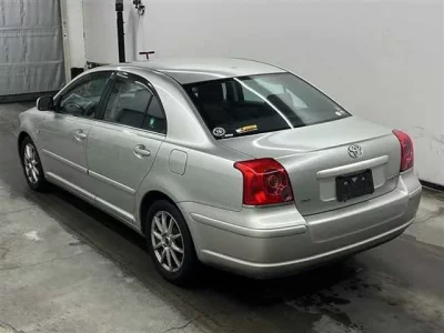 Toyota AVENSIS SEDAN