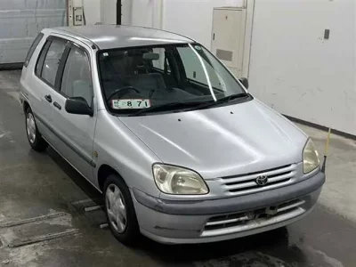 Toyota RAUM
