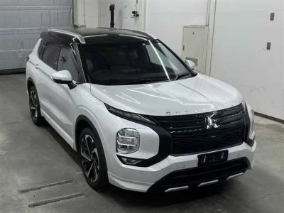 Mitsubishi OUTLANDER PHEV