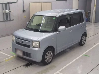 Toyota PIXIS SPACE
