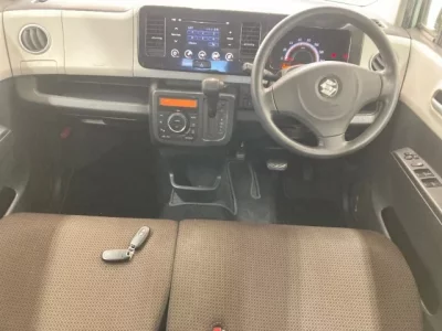 Suzuki MRWAGON