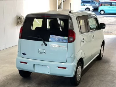 Suzuki MRWAGON