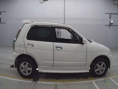 Daihatsu TERIOS KID