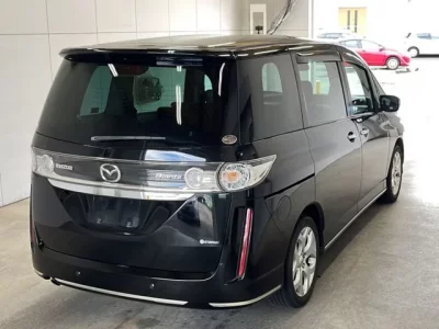 Mazda BIANTE