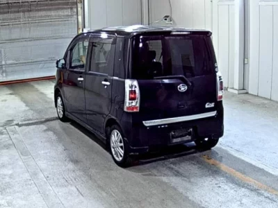 Daihatsu TANTO EXE