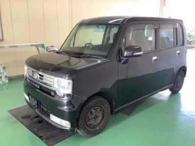 Toyota PIXIS SPACE