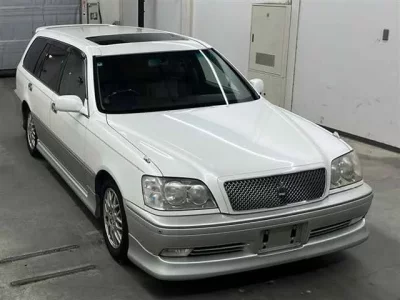 Toyota CROWN ESTATE