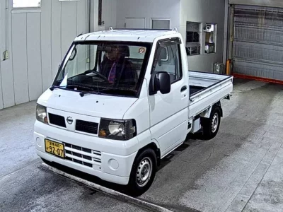 Nissan CLIPPER TRUCK