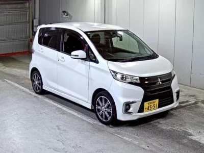 Mitsubishi EK CUSTOM