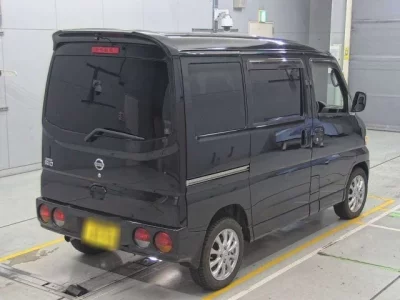 Nissan CLIPPER RIO