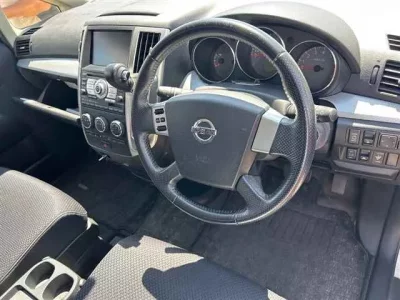 Nissan PRESAGE
