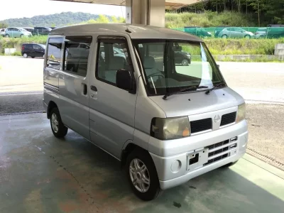 Nissan CLIPPER VAN
