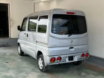 Nissan CLIPPER VAN