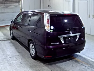 Nissan PRESAGE