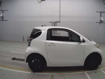 Toyota IQ