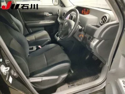 Toyota COROLLA RUMION