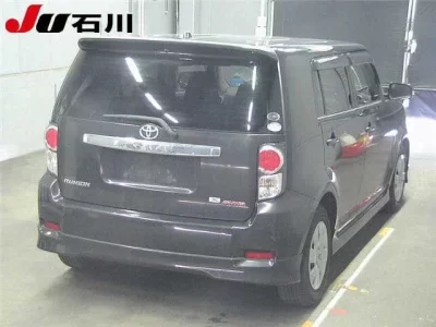 Toyota COROLLA RUMION