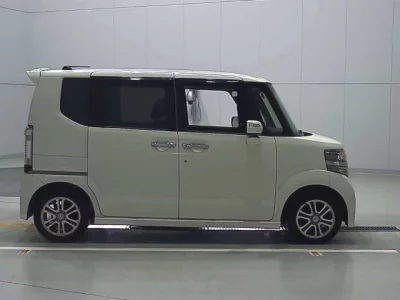 Honda N BOX PLUS