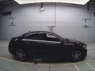 Mercedes-Benz CLA CLASS