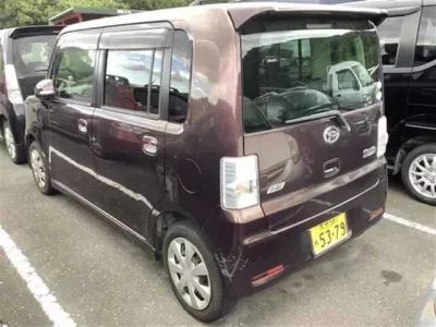 Daihatsu MOVE CONTE