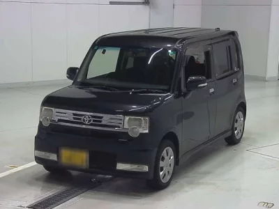 Toyota PIXIS SPACE