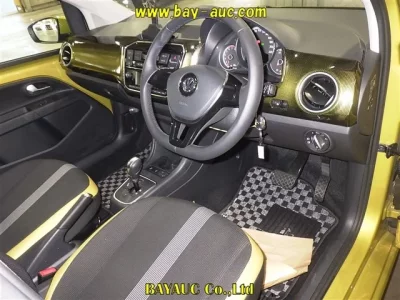 Volkswagen UP