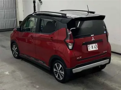 Mitsubishi EK X